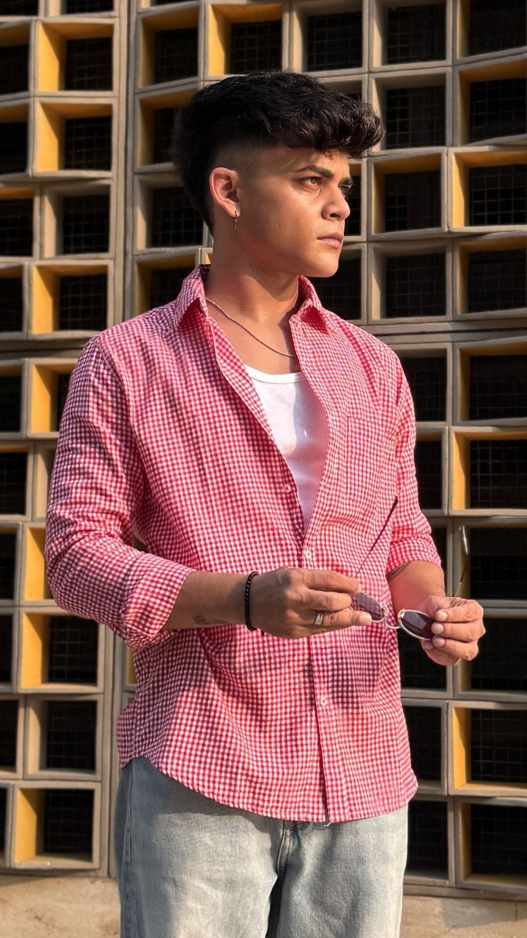 Men's Regular FIt Gingham Checked Full Sleeves Red Front Pocket Shirt