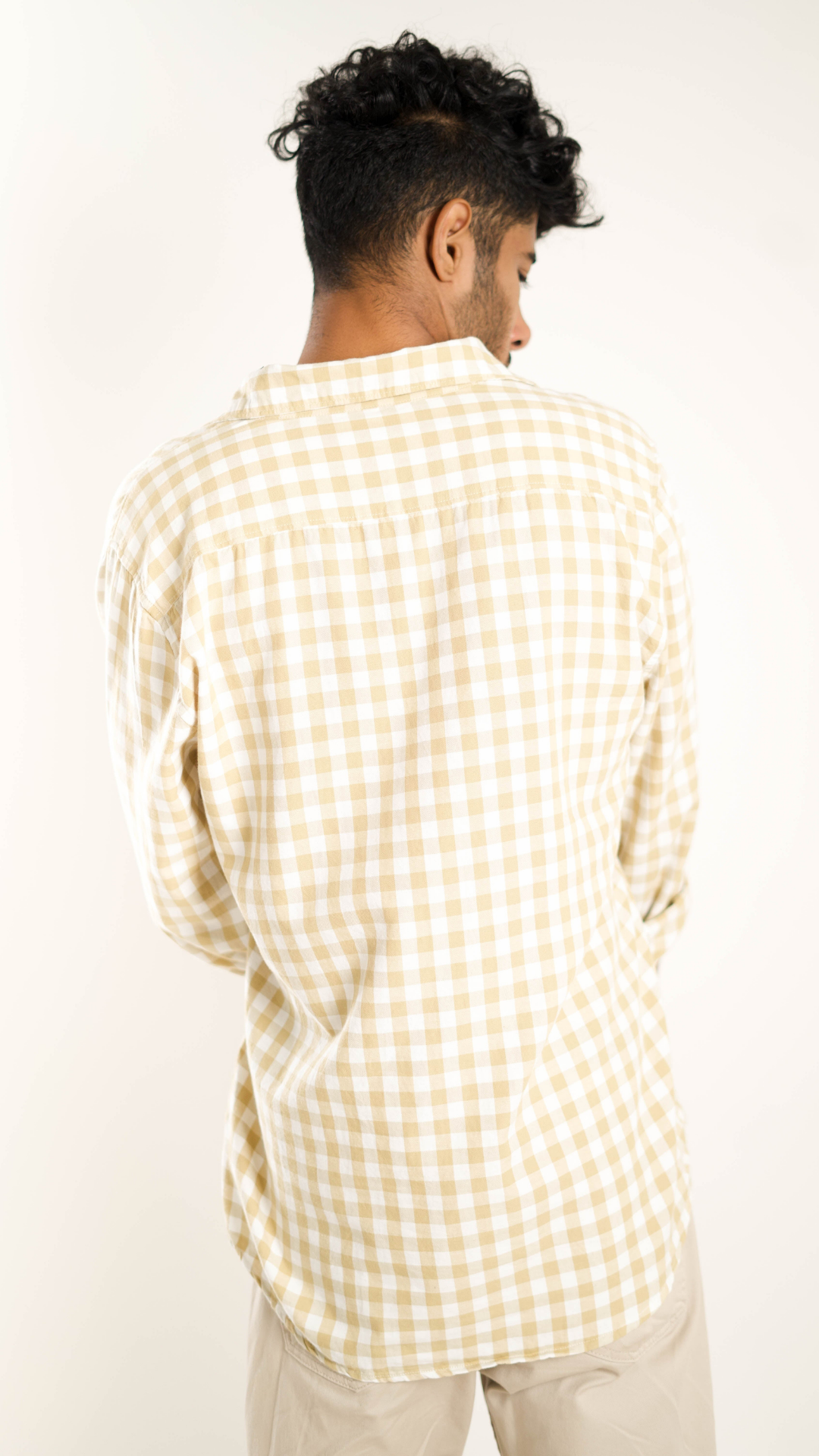 Men's Regular Fit Checked Full Sleeves Beige & Cream Front Pocket Shirt