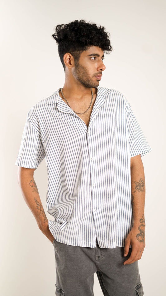 Men's Relaxed Fit Short Sleeves White Shirt With Blue Stripes