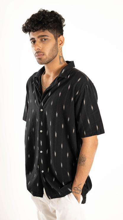 Men's Relaxed Fit Short Sleeves Black With White Strokes Shirt