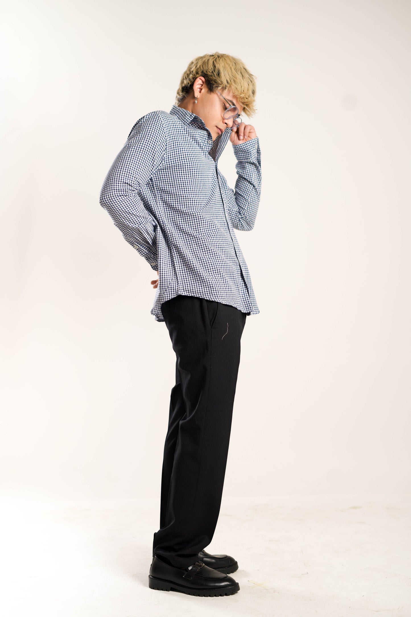 Men's Regular Fit Shepherd Checked Full Sleeves Dark Blue & White Front Pocket Shirt